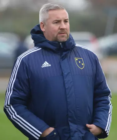Bleibt beim SVA: Trainer Jan Krey.