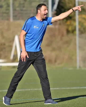 Hat Trainer Josef Cinar seinem SV Eintracht Trier 05 im<br>Herbst 2020 den Weg zum Aufstieg in die Regionalliga<br>Südwest gewiesen?