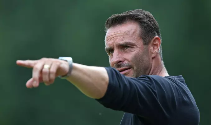 Da geht es lang: Dietmar Hirsch gibt ab dem Sommer beim FC Teutonia 05 die Richtung vor. Foto: Imago Images / DeFodi