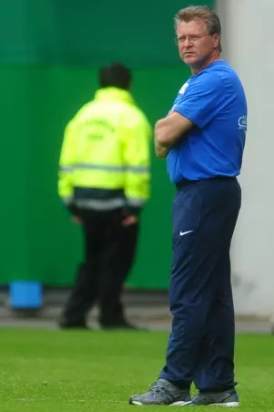 Trainer Roland Kroos und der Greifswalder FC<br>würden bei für den DFB-Pokal gemeldet werden,<br>wenn eine Fortsetzung des Lübzer-Pils-Cup nicht<br>möglich sein sollte. Foto: Imago Images
