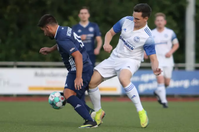 Bezirksliga 1: Schenefeld mit Blitzstart gegen Hetlingen