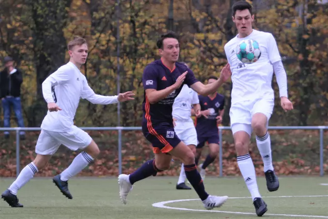Oberliga 2: Wie im Hinspiel: HEBC dreht 0:2 gegen Union zum Sieg