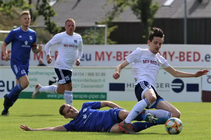 Oberliga 1: Zwei-Jahres-Kontrakt für Kleine