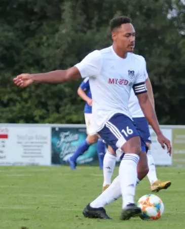 Oberliga 1: Aust weiter in Dassendorf